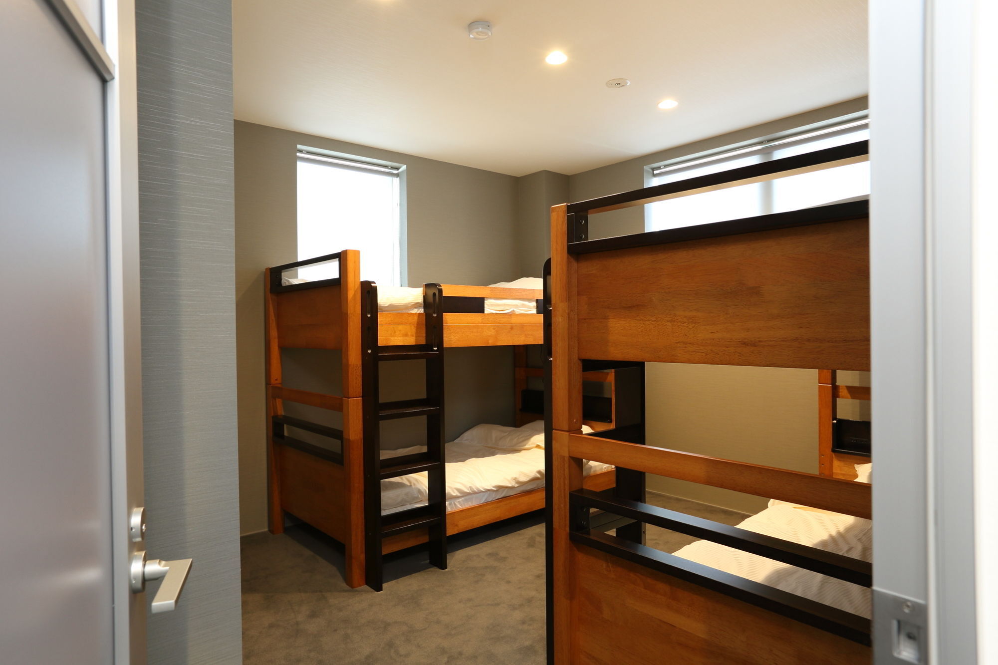 Bluebird Apartments By The Hakuba Collection Ngoại thất bức ảnh